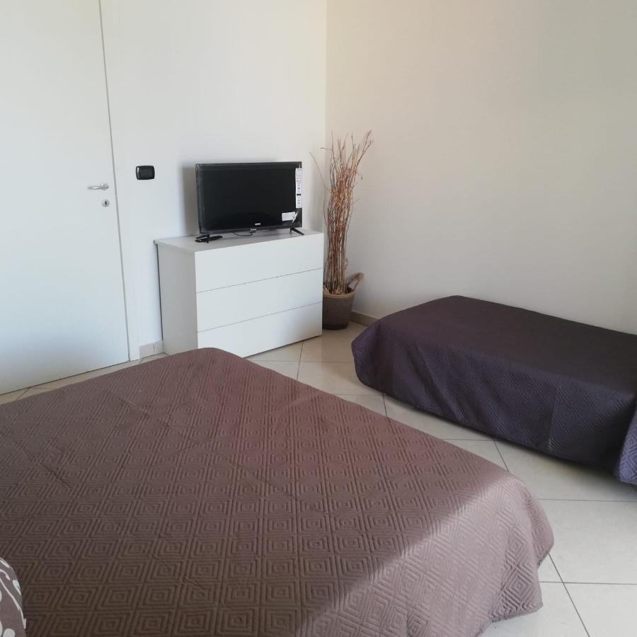 Nina'S Apartment Gallipoli Bagian luar foto