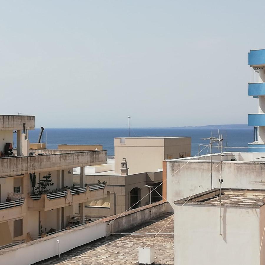 Nina'S Apartment Gallipoli Bagian luar foto