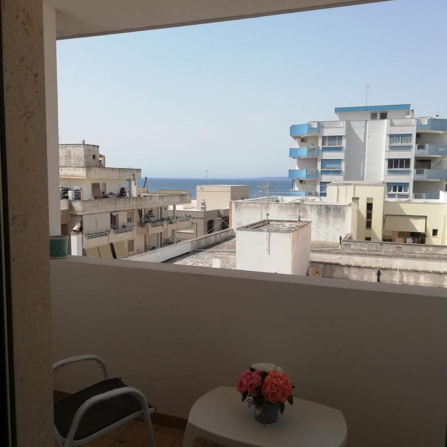 Nina'S Apartment Gallipoli Bagian luar foto